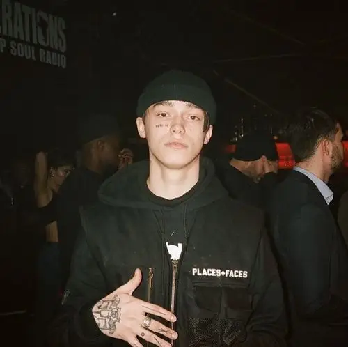 6686体育中级作者Cecilia