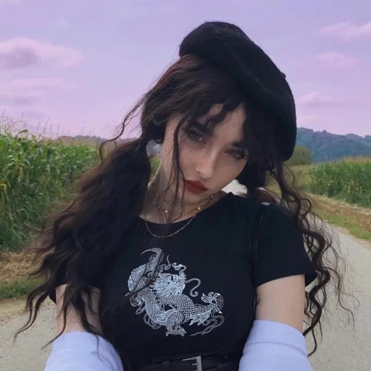 6686体育首席作者十里红妆