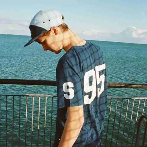 6686体育app铜牌作者像梦一场